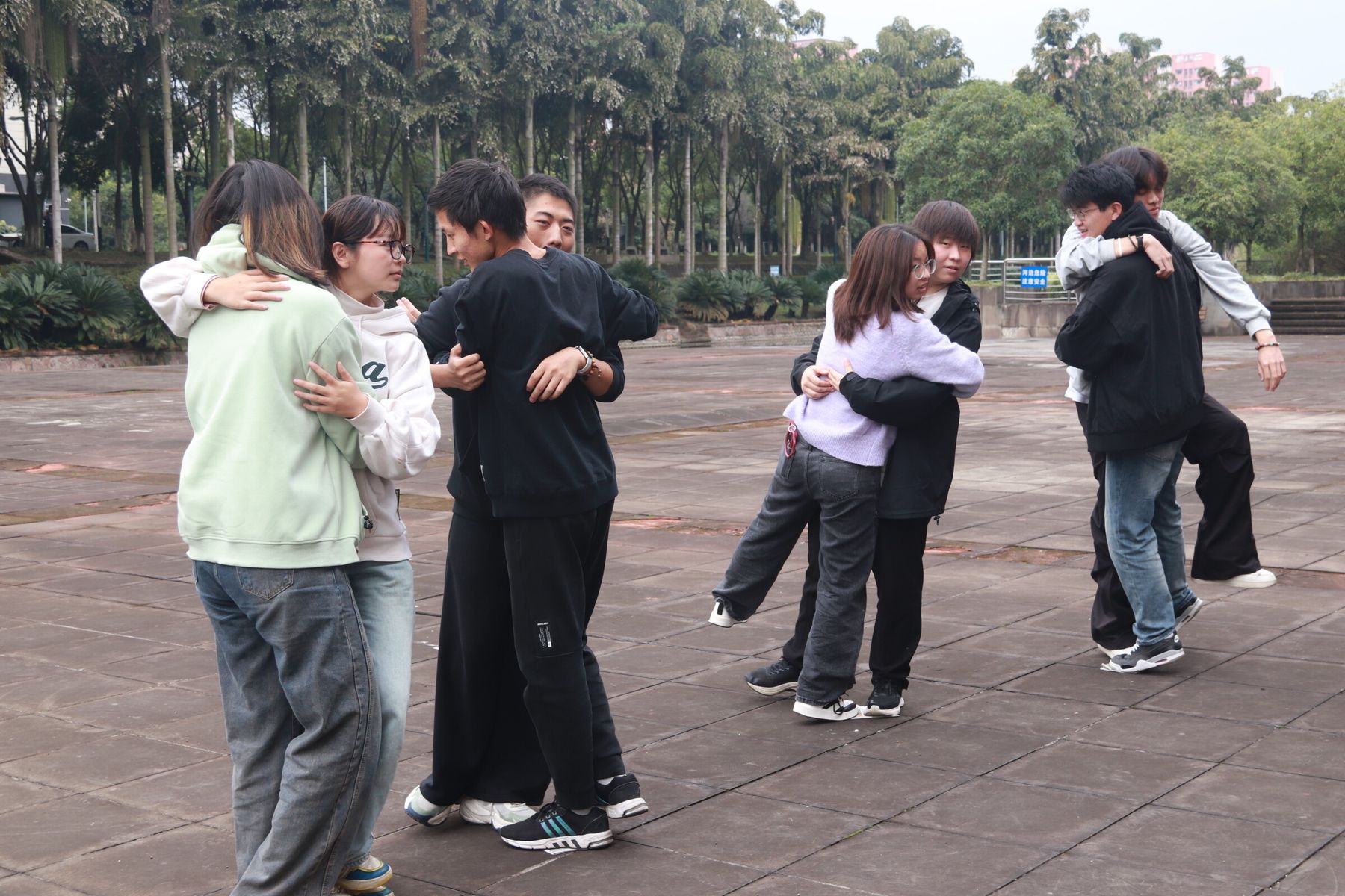 馨心社趣味运动会