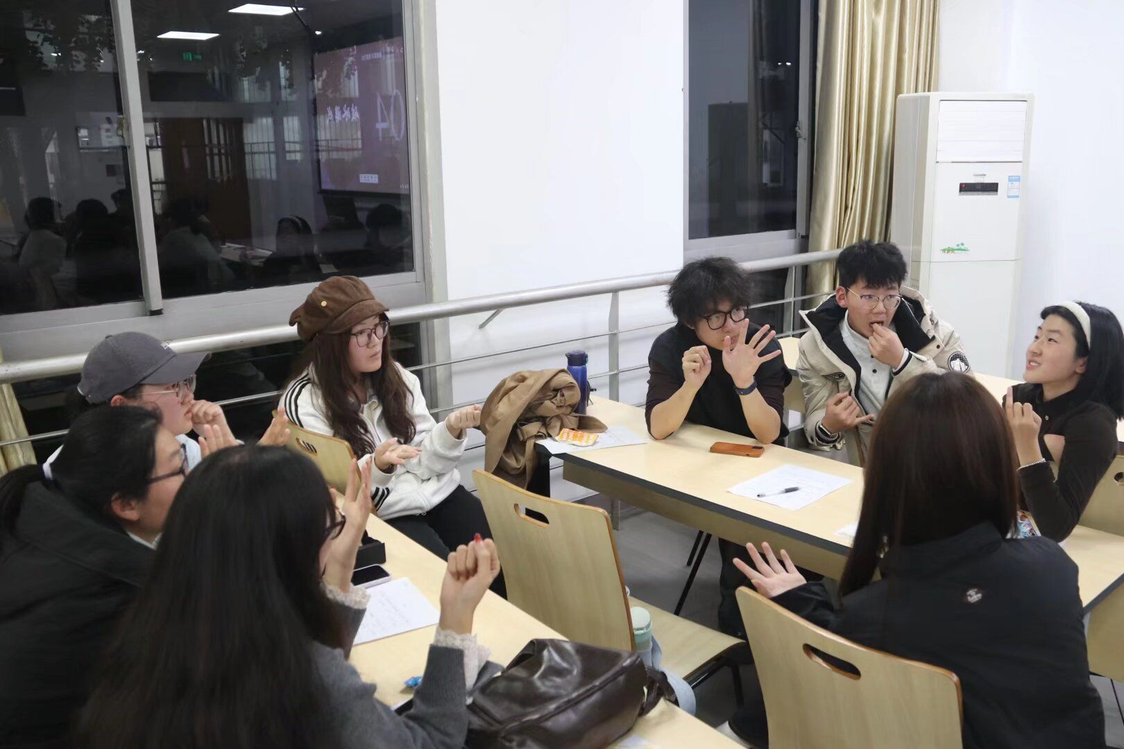馨心社新生见面活动